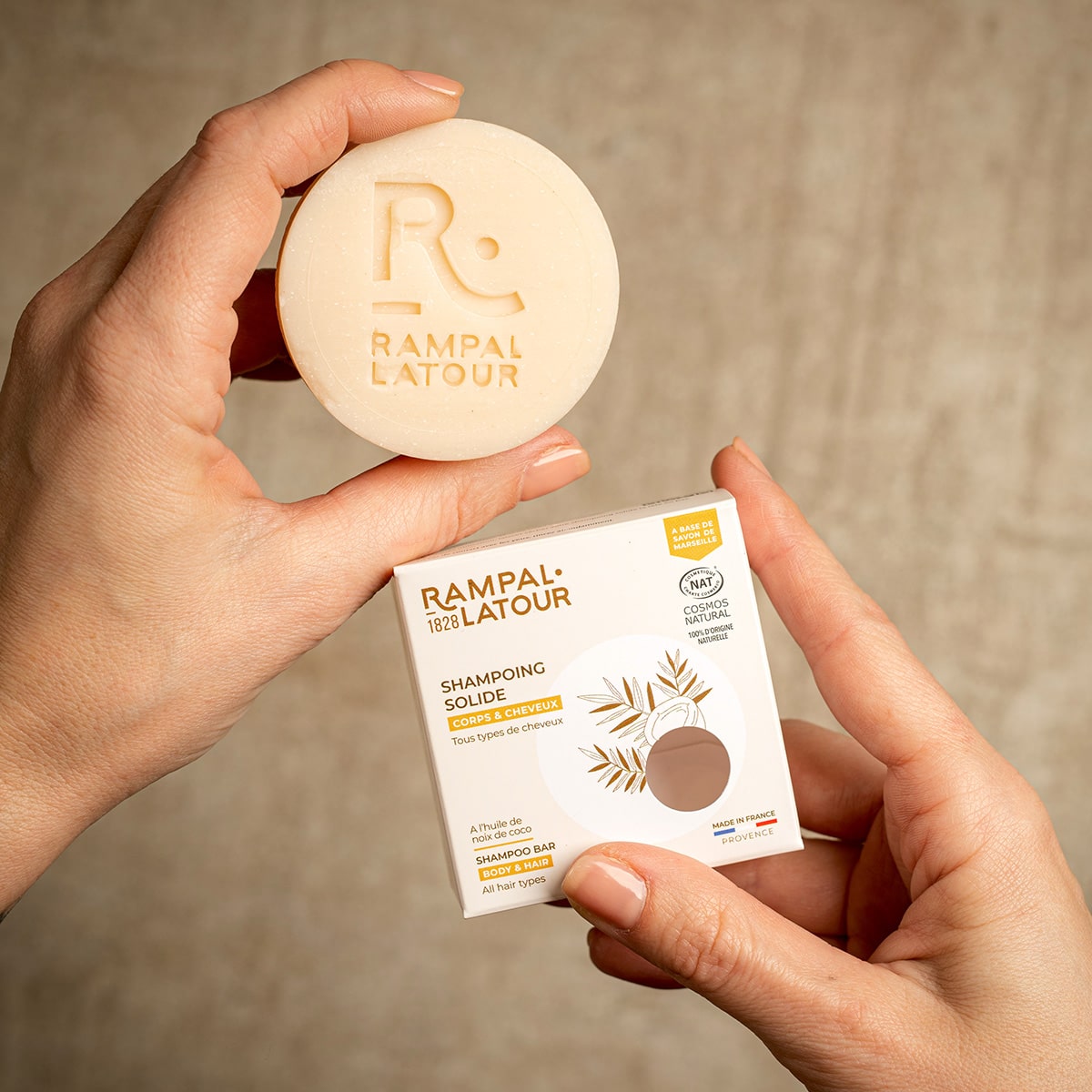 Shampoing solide tous types de cheveux Amande 80g - Cosmos Natural